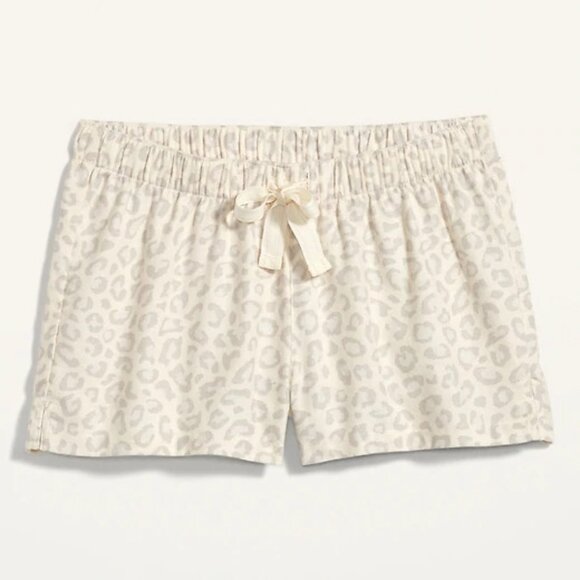 NWT Old Navy Flannel Pajama Shorts Boxer Sleep Lounge Snow Leopard Women Medium - Picture 1 of 5